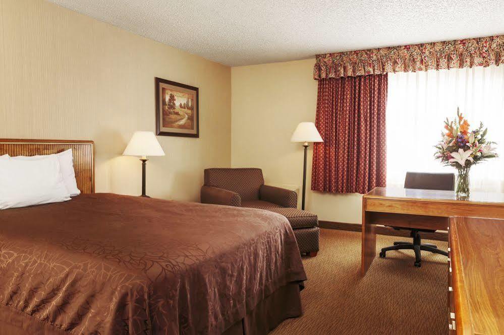 High Desert Inn เอลโค ภายนอก รูปภาพ
